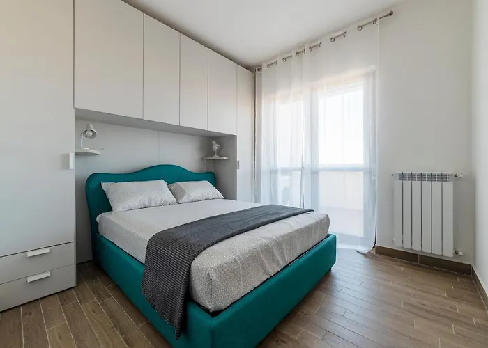 Guesthost - Fonte Laurentina Appartamento