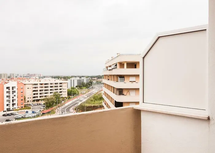 Apartment Guesthost - Fonte Laurentina Rome