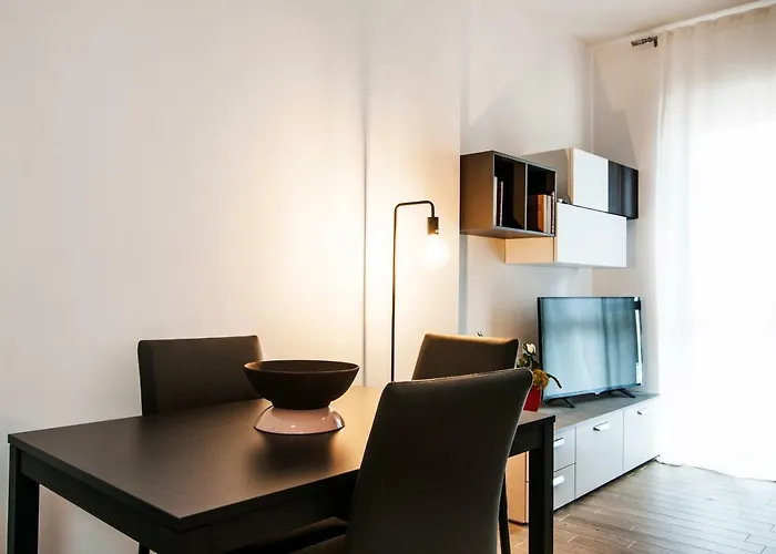Guesthost - Fonte Laurentina * Rome